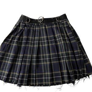 Current Mood Dolls Kill Pleated Skirt Goth Plaid Size Small NEW